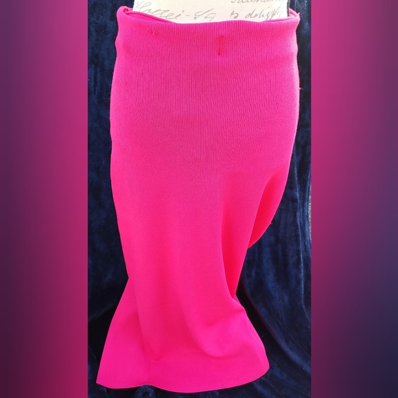 ✨ Stunning ✨Express High Waist Body Contour Midi Pencil Sweater Skirt Pink XL - Picture 7 of 8